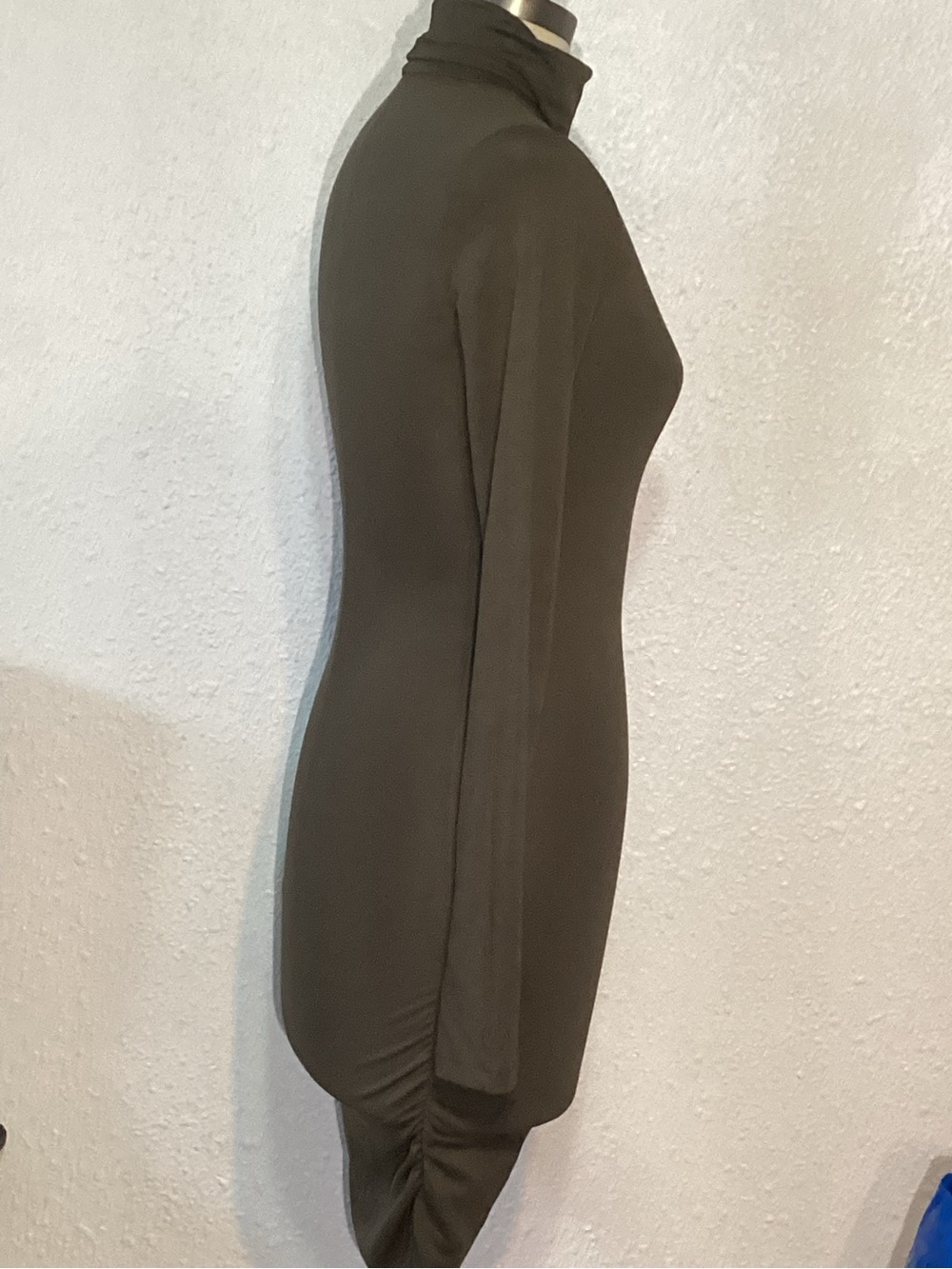 Babaton aritzia women’s Long Sleeve Olive Turtleneck Bodycon Dress size small - Picture 2 of 6